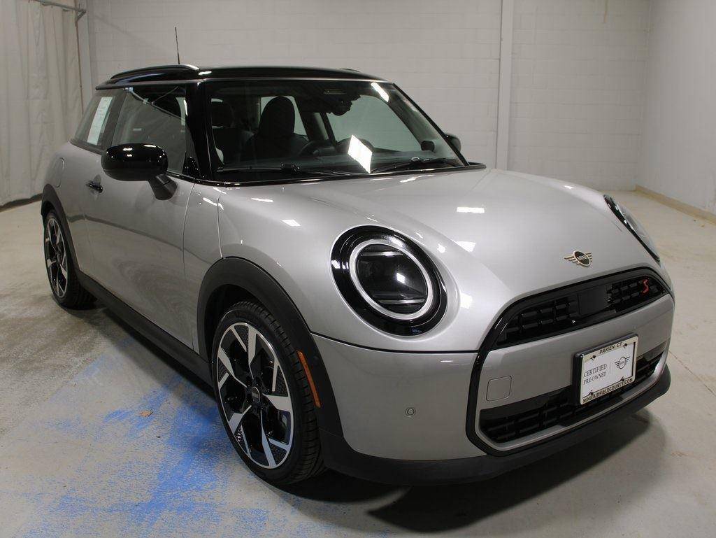 2025 MINI Hardtop Cooper S — Hatchback — 4,404 mi — Darien, CT