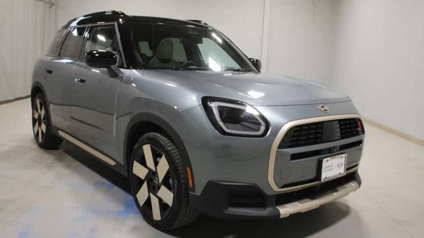 2025 MINI Countryman S — SUV — 5,694 mi — Darien, CT