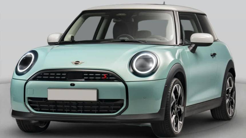 2025 MINI Hardtop Cooper S — Hatchback — 4,250 mi — Darien, CT