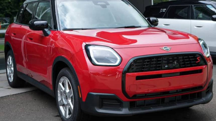 2025 MINI Countryman S — SUV — 6,000 mi — Darien, CT