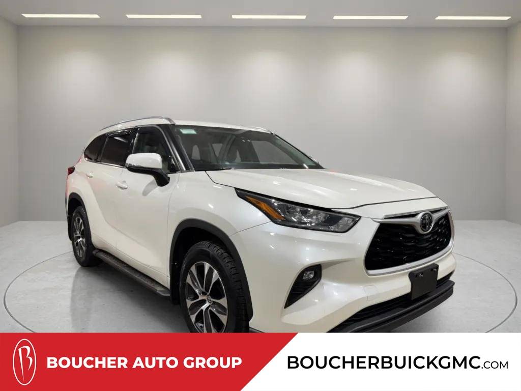 2020 Toyota Highlander XLE — SUV — 126,282 mi — Waukesha, WI