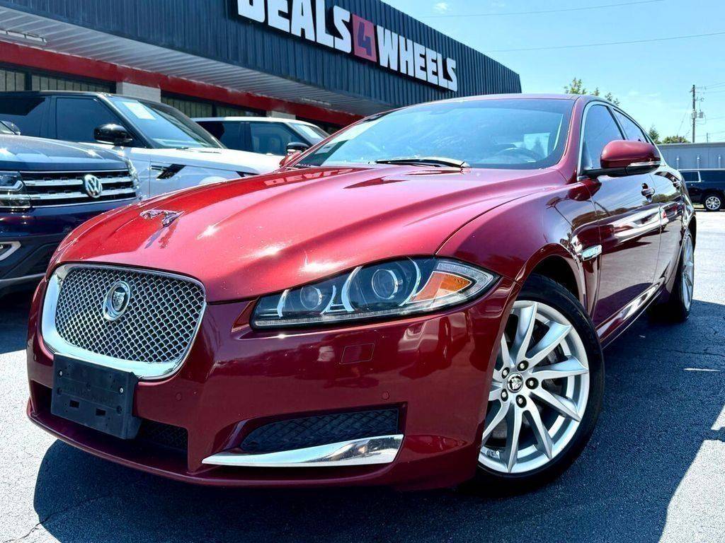 2013 Jaguar XF Standard