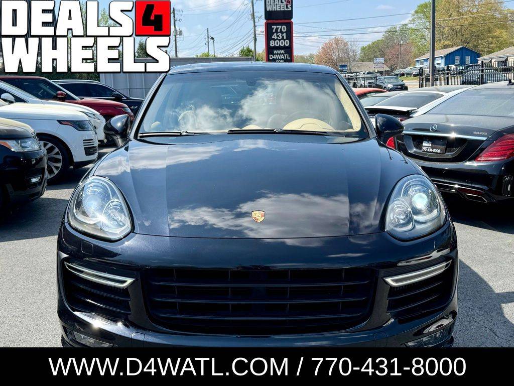 2016 Porsche Cayenne GTS