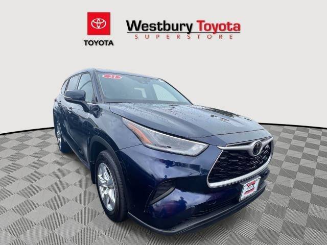 2021 Toyota Highlander L — SUV — 32,587 mi — Westbury, NY