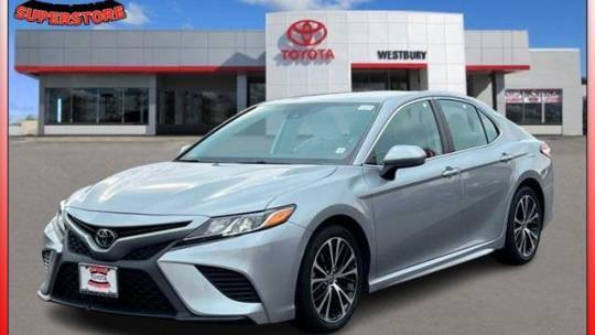 2020 Toyota Camry SE — Sedan — 56,677 mi — Westbury, NY