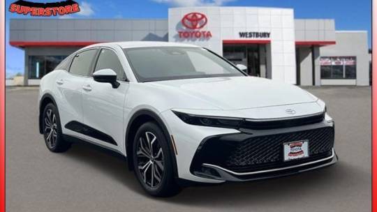 2024 Toyota Crown XLE — Sedan — 11,162 mi — Westbury, NY