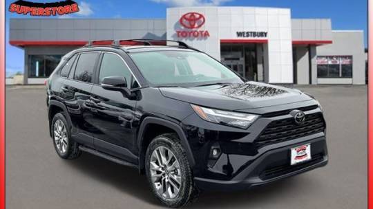 2024 Toyota RAV4 XLE Premium — SUV — 4,539 mi — Westbury, NY
