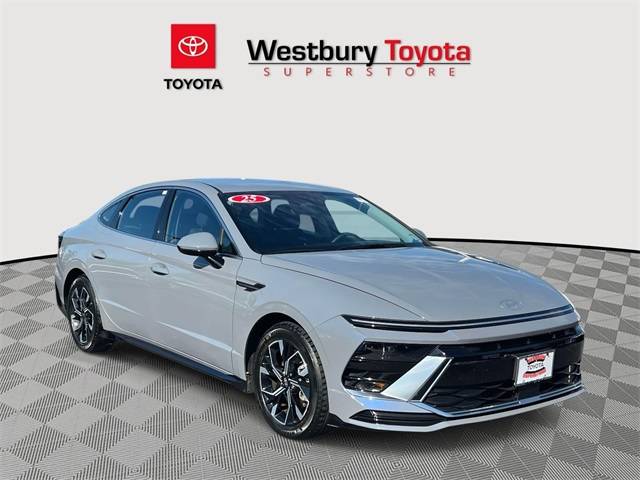 2025 Hyundai Sonata SEL — Sedan — 43,218 mi — Westbury, NY