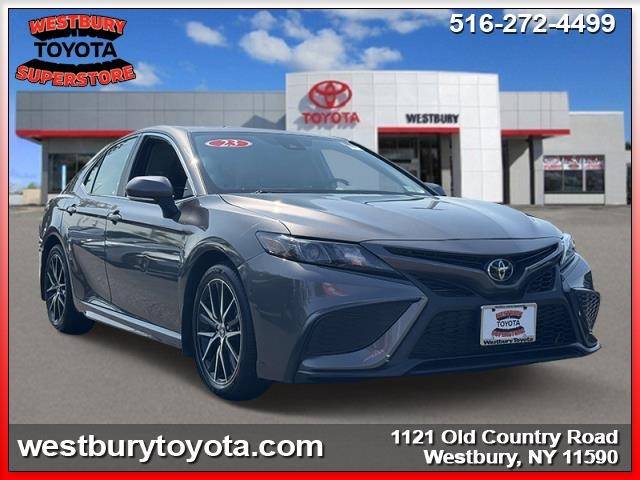 2023 Toyota Camry SE — Sedan — 4,359 mi — Westbury, NY