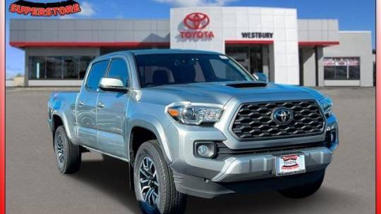 2022 Toyota Tacoma TRD Sport — Pickup Truck — 61,952 mi — Westbury, NY