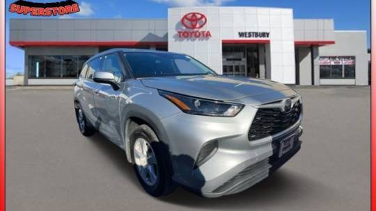 2022 Toyota Highlander L — SUV — 34,118 mi — Westbury, NY