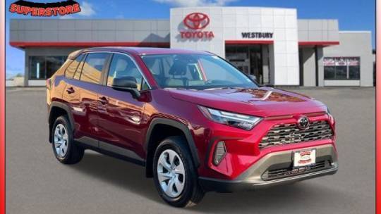 2024 Toyota RAV4 LE — SUV — 35 mi — Westbury, NY