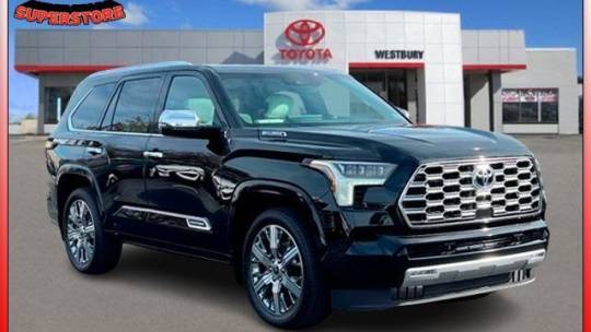 2024 Toyota Sequoia SR5 — SUV — 18,717 mi — Westbury, NY