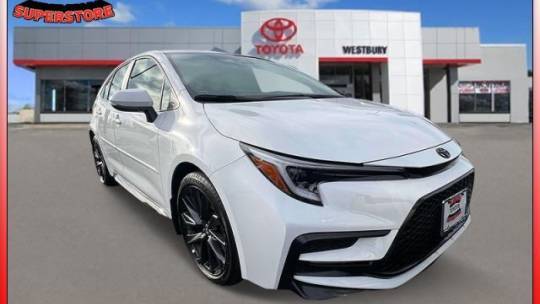 2024 Toyota Corolla SE — Sedan — 525 mi — Westbury, NY