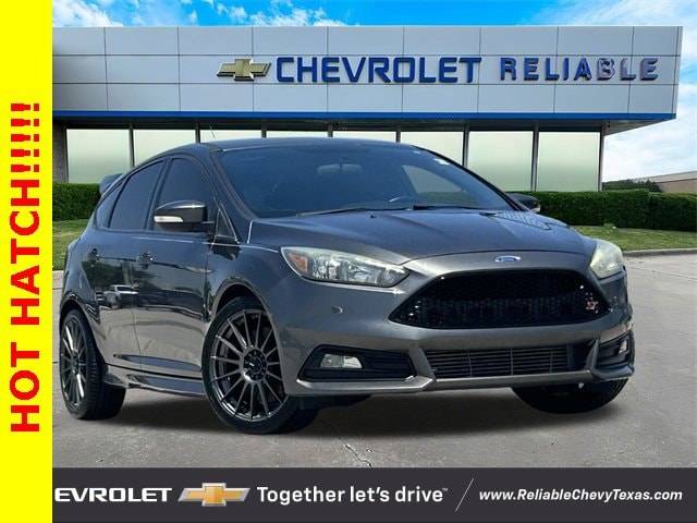 2017 Ford Focus ST — Hatchback — 93,701 mi — Richardson, TX
