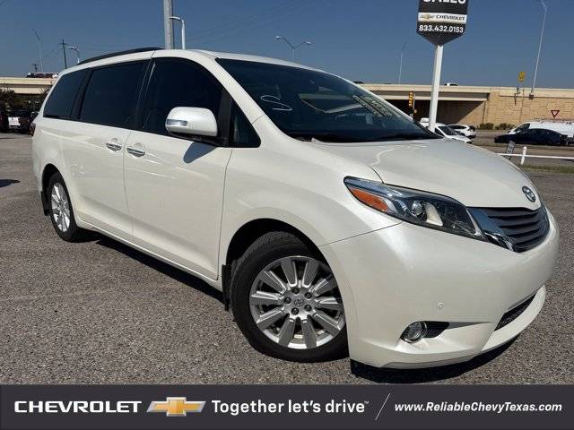 2017 Toyota Sienna XLE — Minivan — 95,663 mi — Richardson, TX