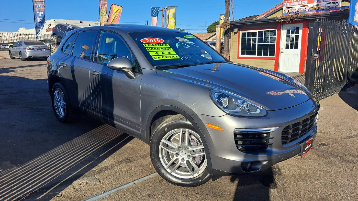 2016 Porsche Cayenne Standard — SUV — 105,070 mi — Manteca, CA