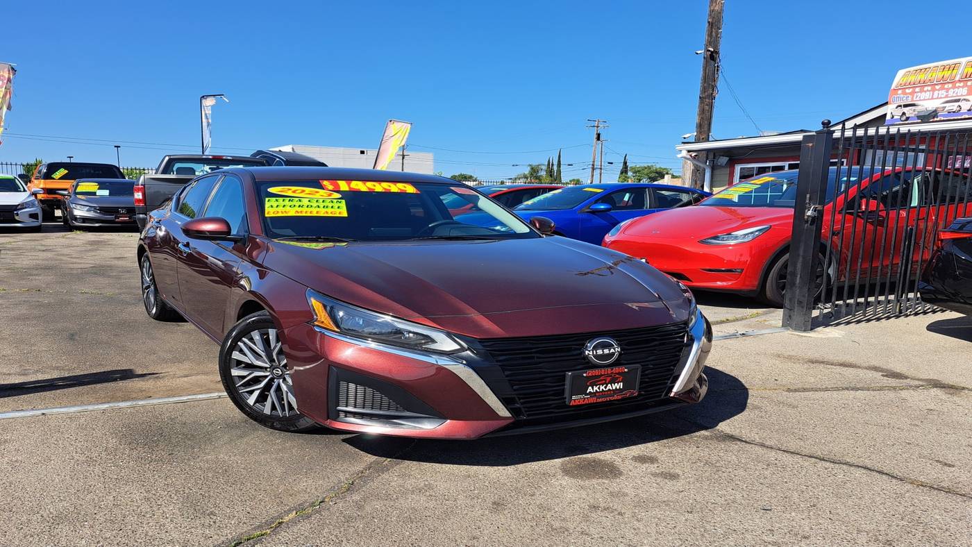 2023 Nissan Altima SV — Sedan — 54,027 mi — Manteca, CA