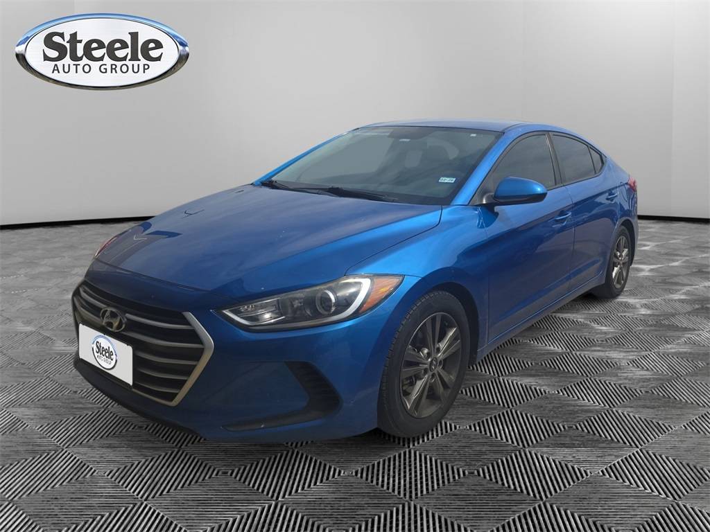 2018 Hyundai Elantra SEL — Sedan — 181,463 mi — New Braunfels, TX