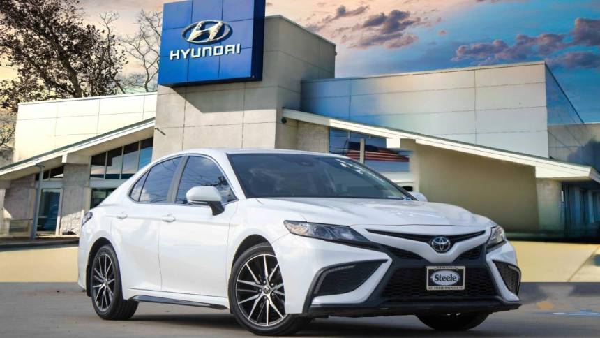 2023 Toyota Camry SE — Sedan — 52,749 mi — New Braunfels, TX