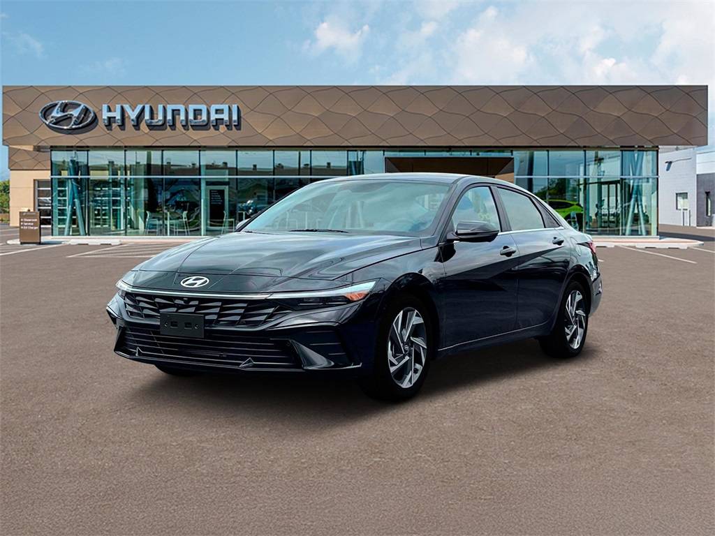 2025 Hyundai Elantra Limited — Sedan — 3,031 mi — Kyle, TX