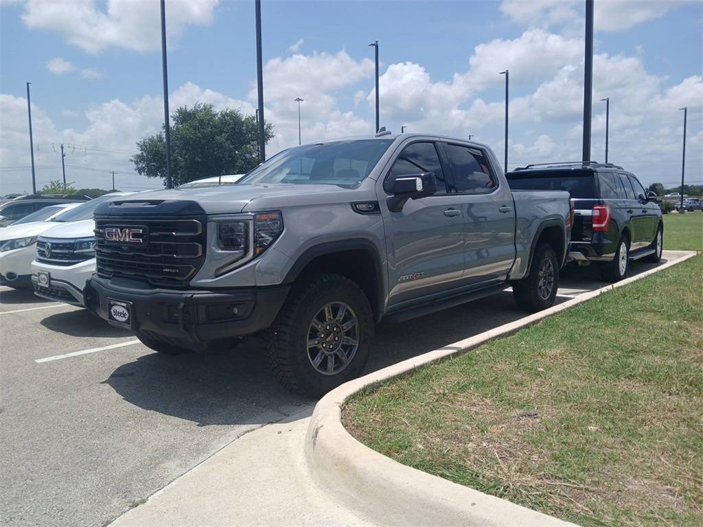 2024 GMC Sierra 1500 AT4X — Pickup Truck — 10,266 mi — Kyle, TX