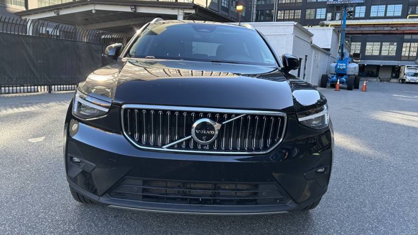 2024 Volvo XC40 Ultimate — SUV — 19,043 mi — Brooklyn, NY