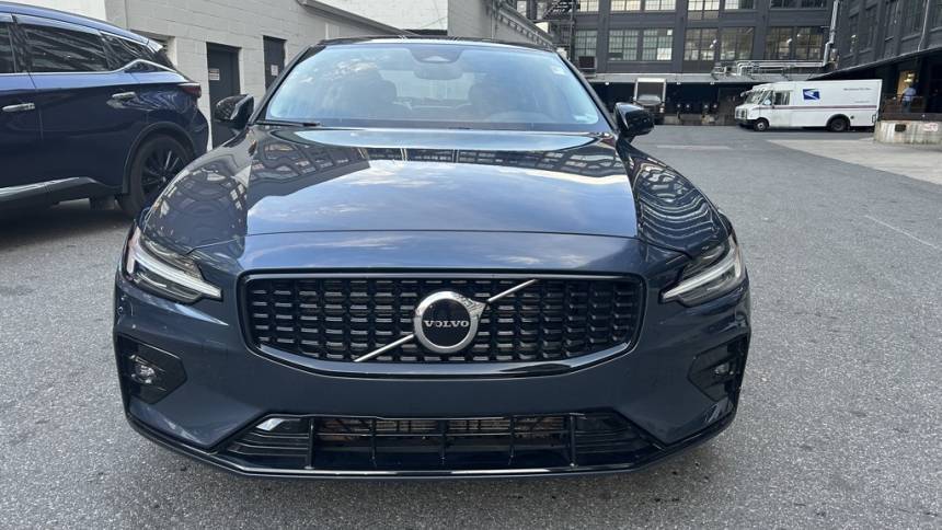 2024 Volvo S60 Core — Sedan — 18,827 mi — Brooklyn, NY