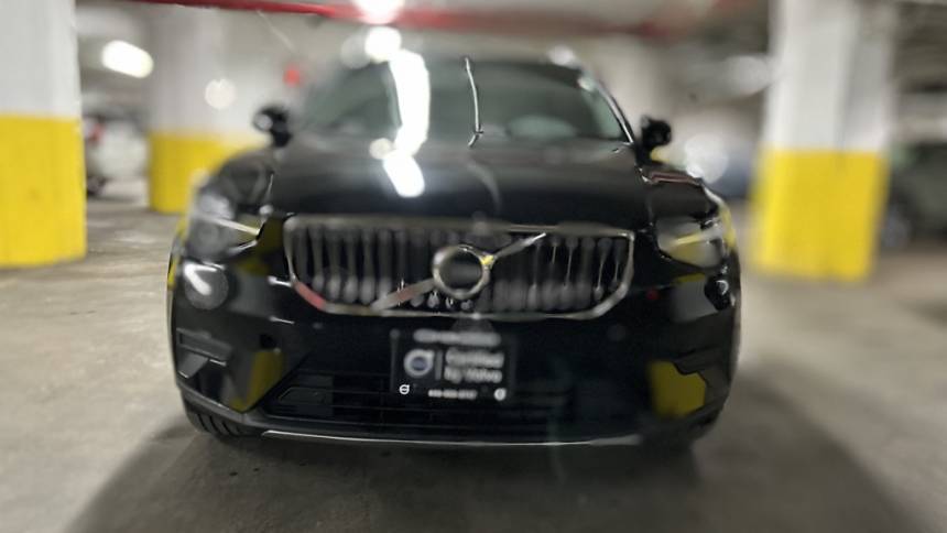2024 Volvo XC40 Core — SUV — 18,930 mi — Brooklyn, NY