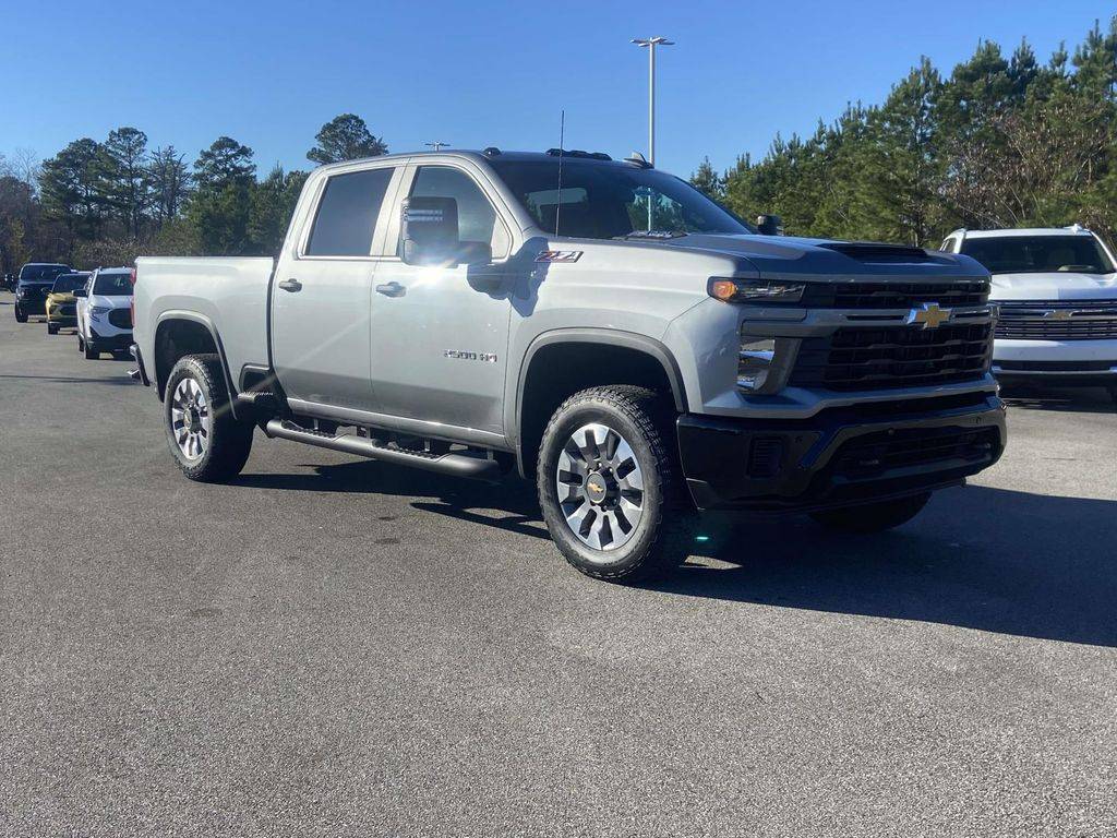 2026 Chevrolet Silverado 2500HD Custom