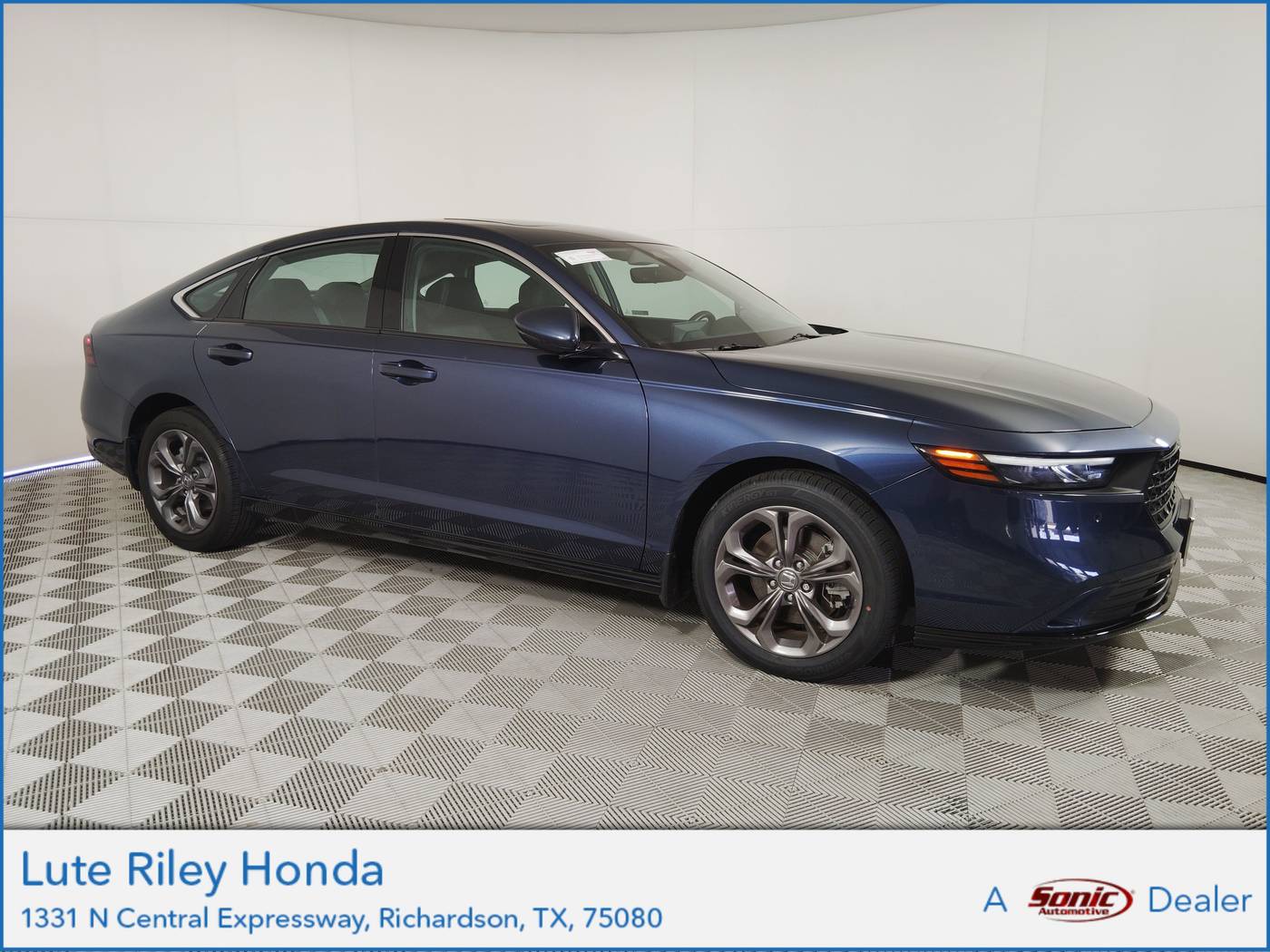 2024 Honda Accord Hybrid EX-L — Sedan — 13,929 mi — Richardson, TX