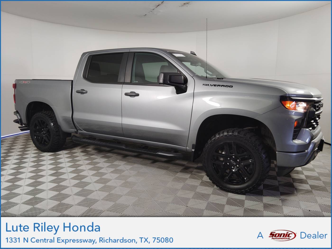 2024 Chevrolet Silverado 1500 Custom — Pickup Truck — 16,363 mi — Richardson, TX