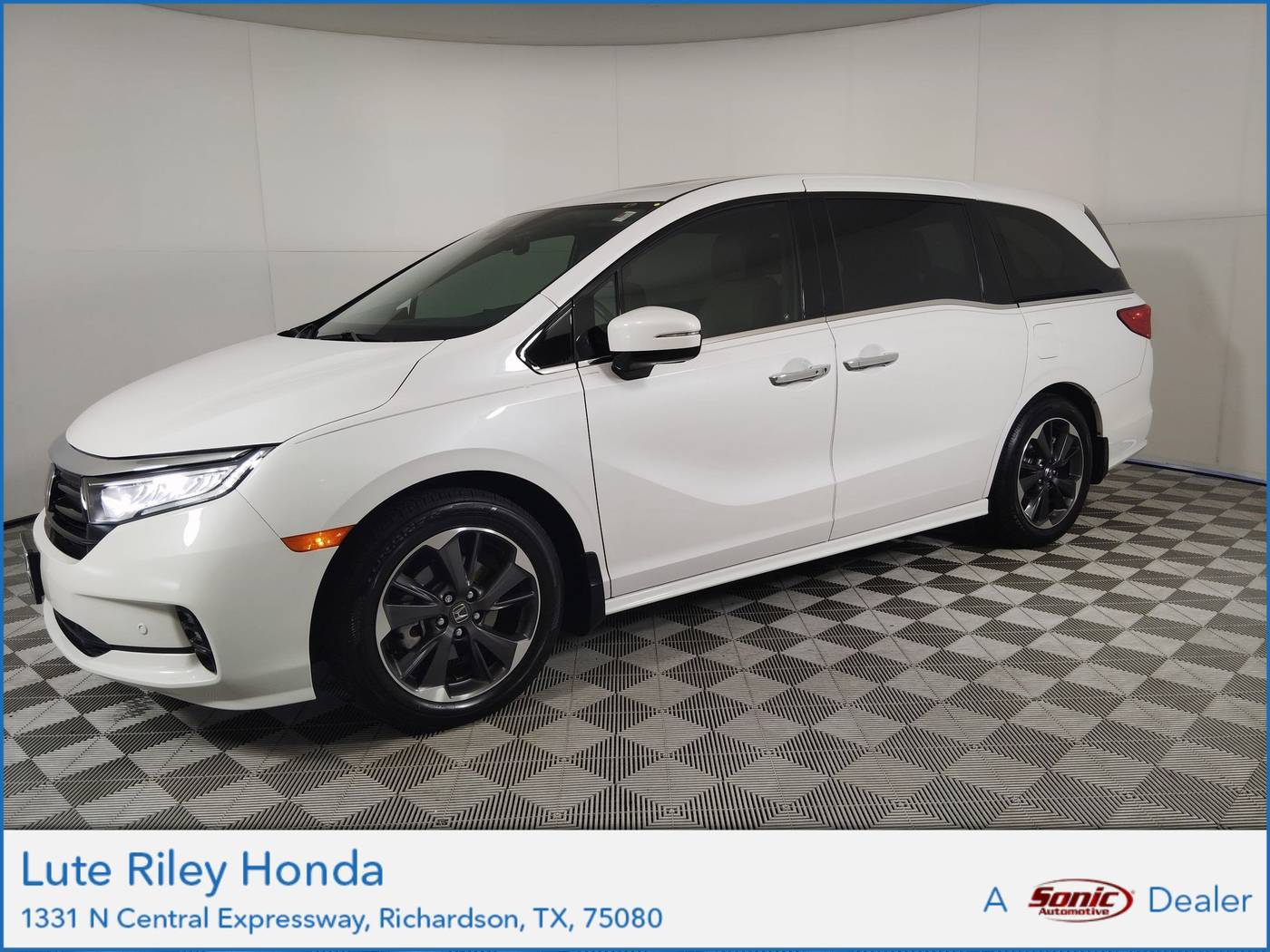 2024 Honda Odyssey Elite — Minivan — 8,661 mi — Richardson, TX