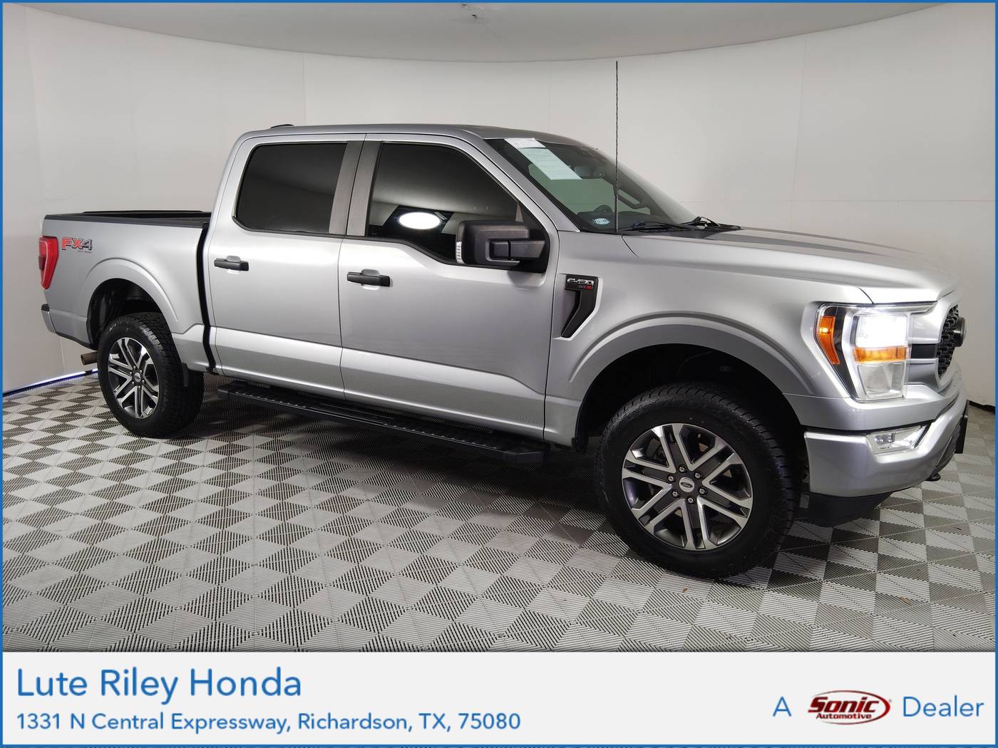 2022 Ford F-150 XL — Pickup Truck — 54,302 mi — Richardson, TX