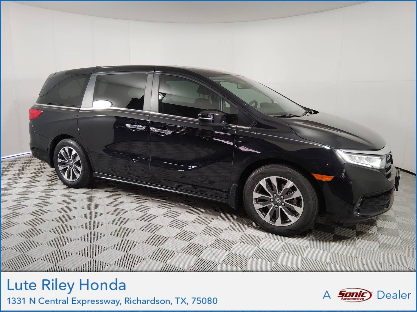 2022 Honda Odyssey EX-L — Minivan — 28,234 mi — Richardson, TX