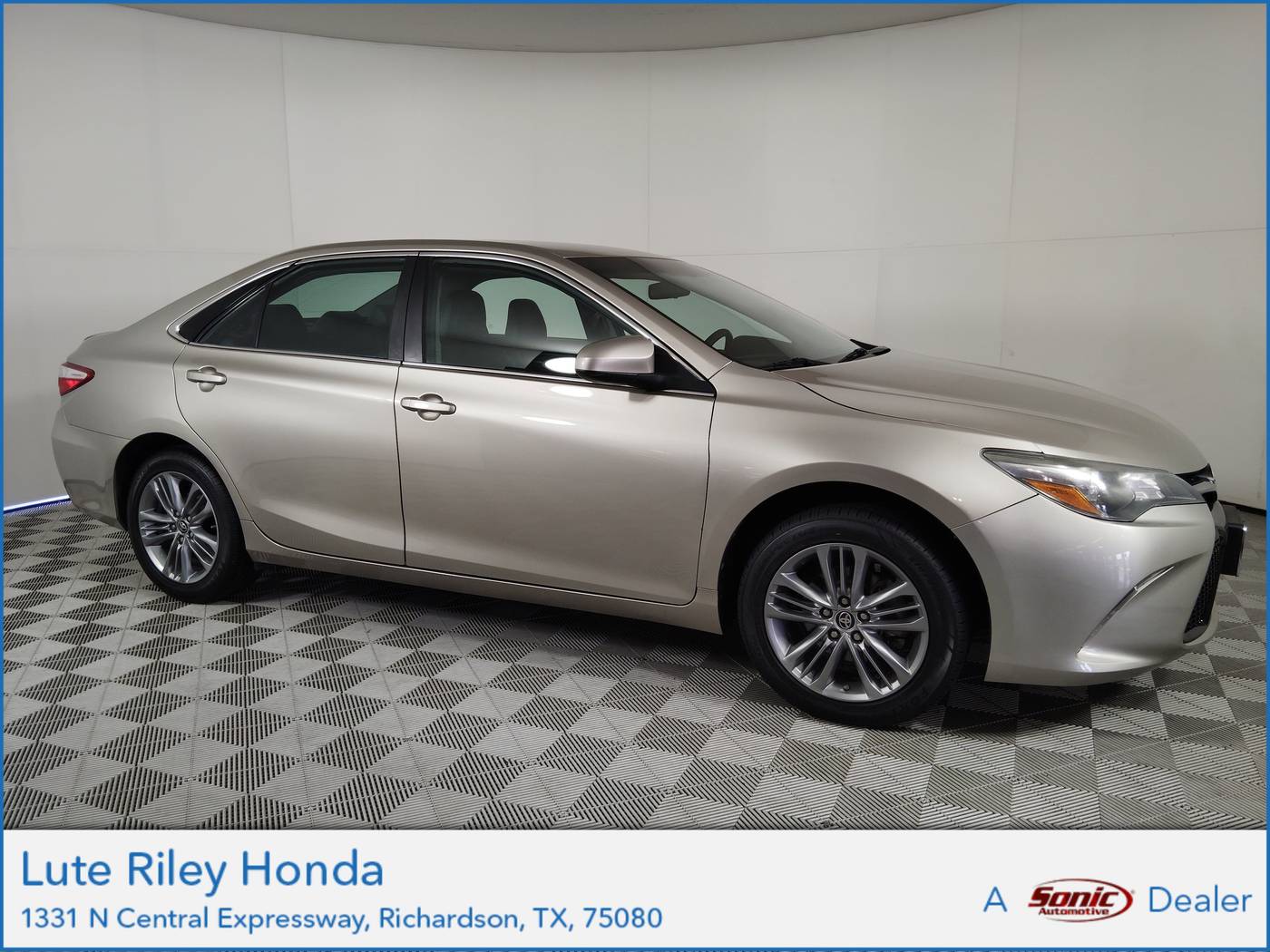 2015 Toyota Camry SE — Sedan — 115,266 mi — Richardson, TX