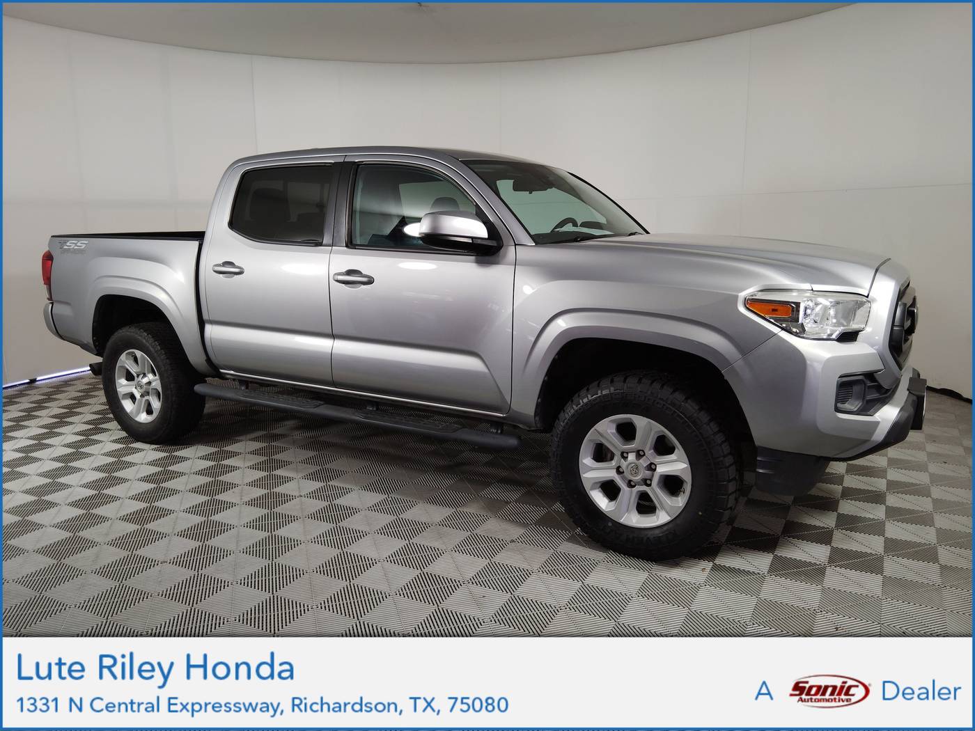 2020 Toyota Tacoma SR — Pickup Truck — 31,099 mi — Richardson, TX