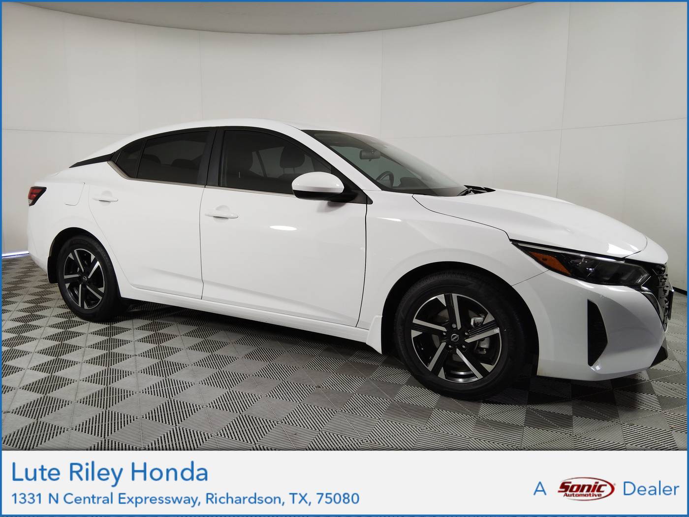 2025 Nissan Sentra SV — Sedan — 7,675 mi — Richardson, TX