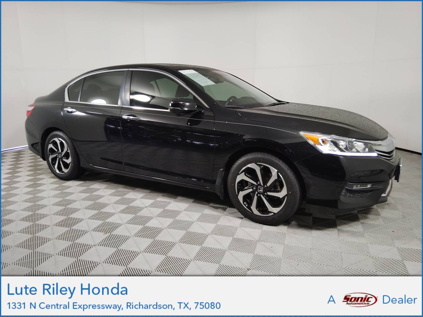 2017 Honda Accord EX-L — Sedan — 81,470 mi — Richardson, TX