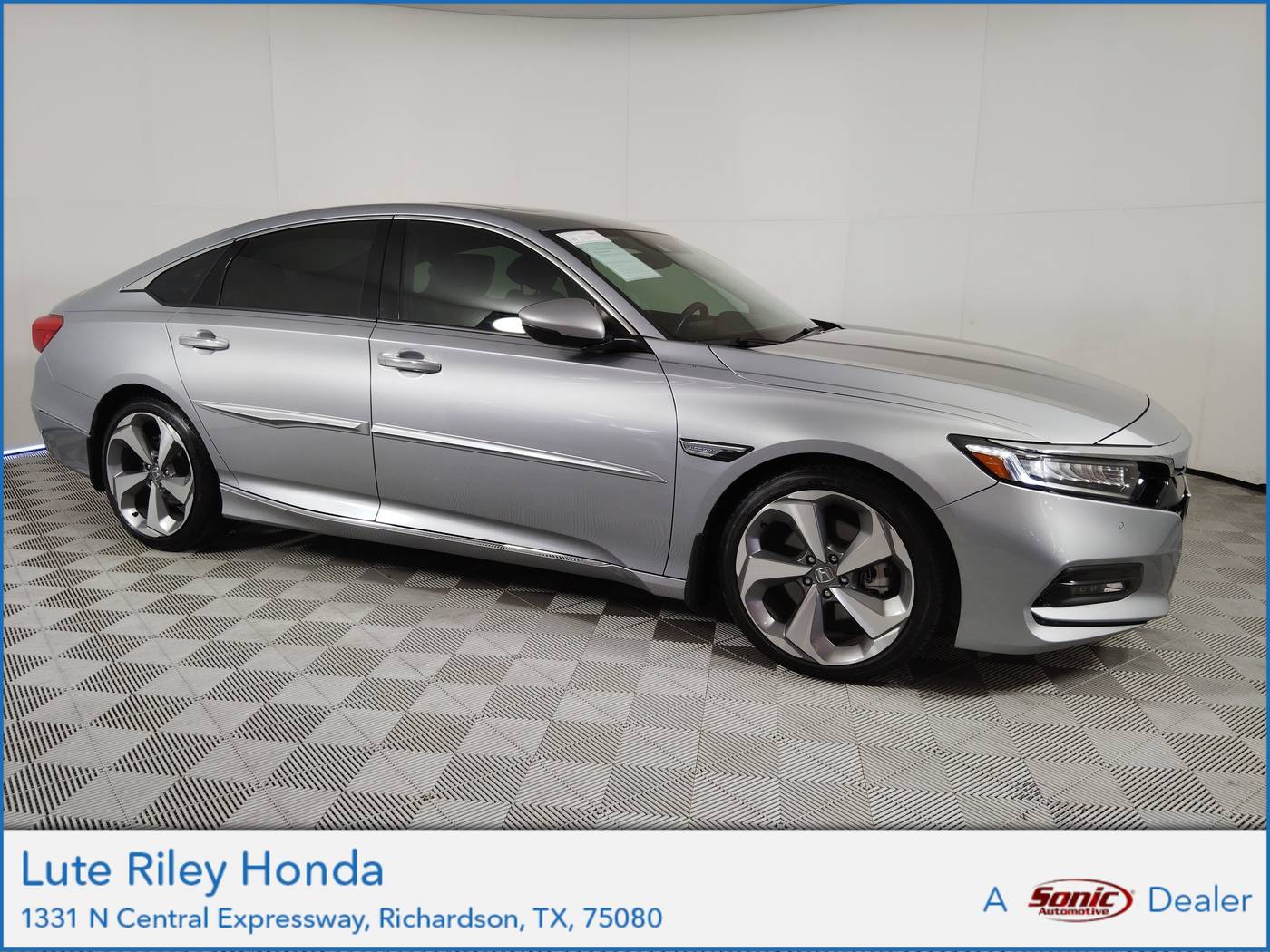 2018 Honda Accord Touring — Sedan — 53,171 mi — Richardson, TX