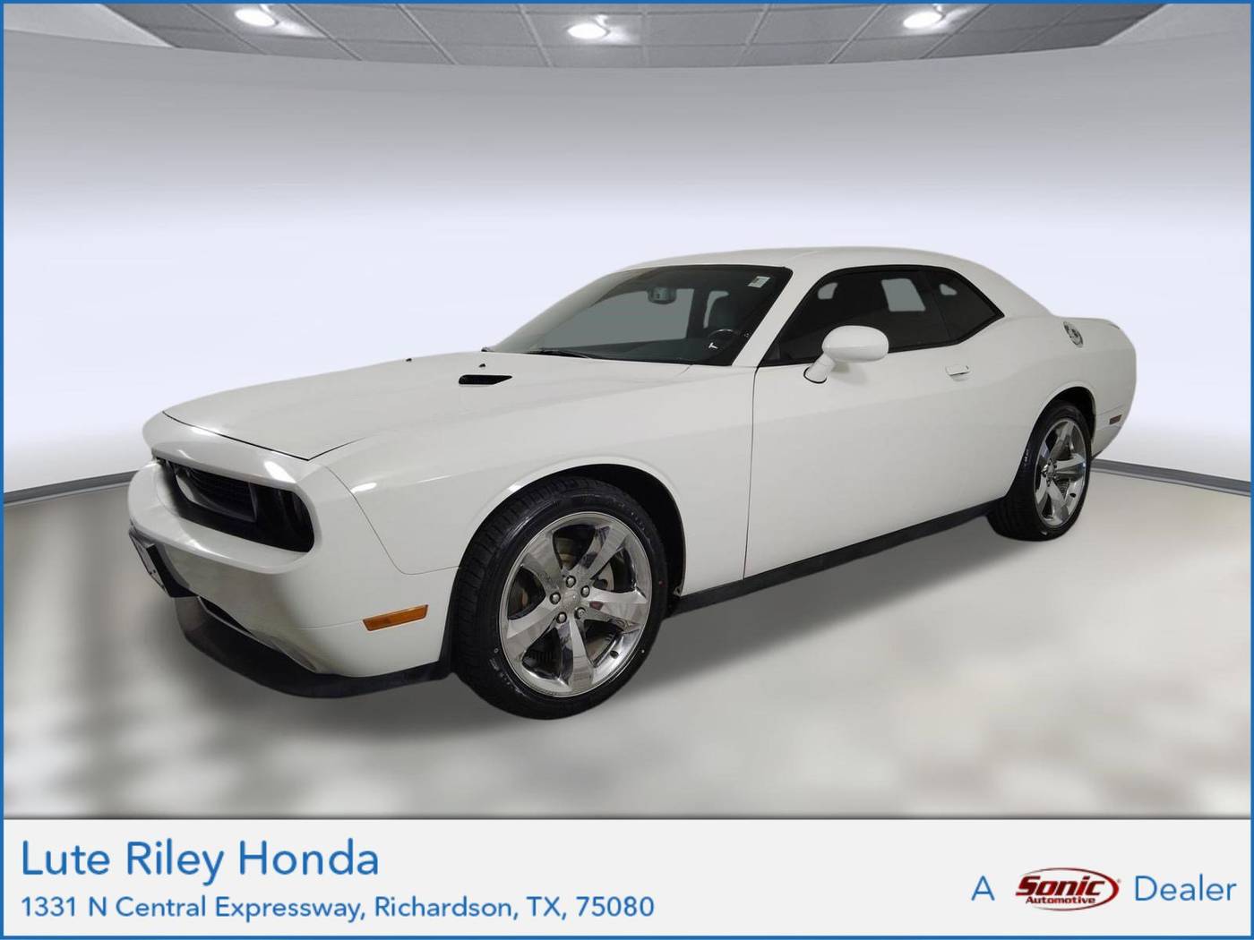 2014 Dodge Challenger SXT Plus
