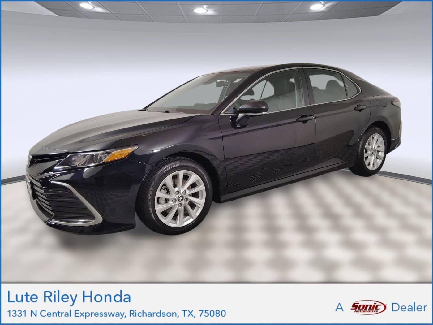 2023 Toyota Camry LE — Sedan — 34,119 mi — Richardson, TX