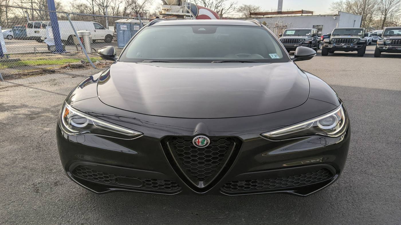 2023 Alfa Romeo Stelvio Estrema — SUV — 29,271 mi — Somerville, NJ