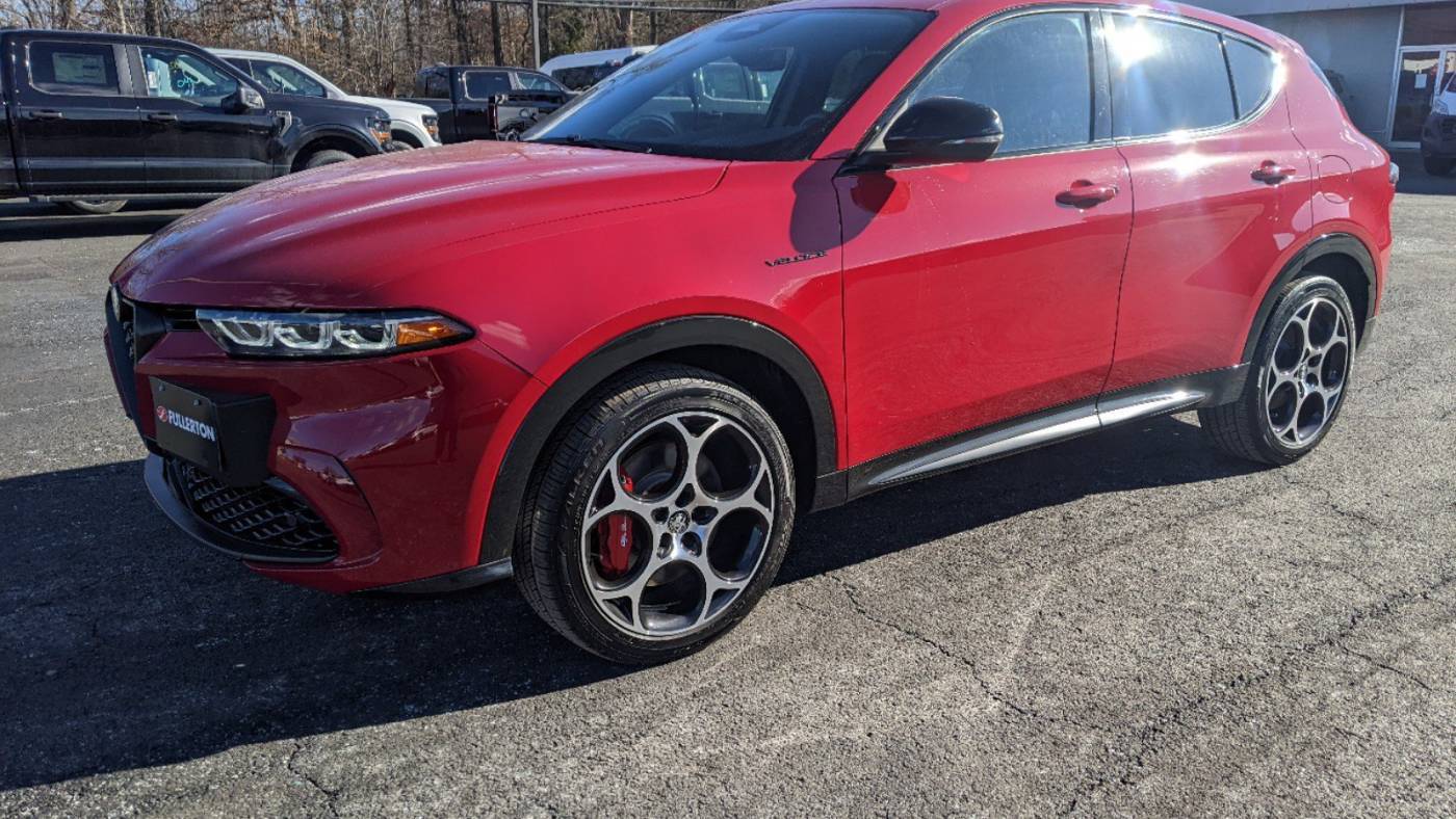 2024 Alfa Romeo Tonale Veloce — SUV — 9,728 mi — Somerville, NJ