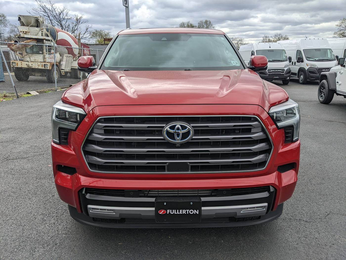 2023 Toyota Sequoia SR5 — SUV — 33,153 mi — Somerville, NJ