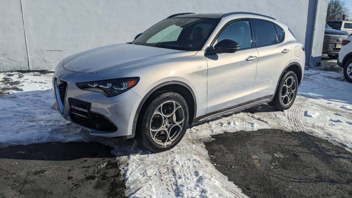 2024 Alfa Romeo Stelvio Ti — SUV — 11,143 mi — Somerville, NJ