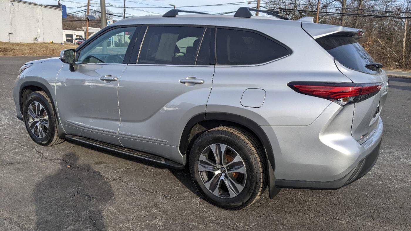 2022 Toyota Highlander XLE — SUV — 43,576 mi — Somerville, NJ