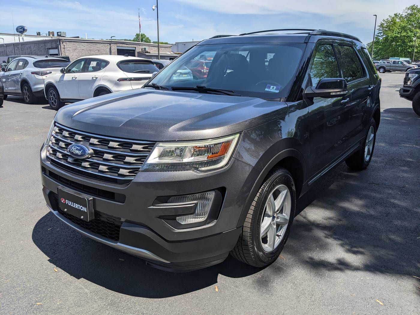2017 Ford Explorer XLT — SUV — 93,893 mi — Somerville, NJ