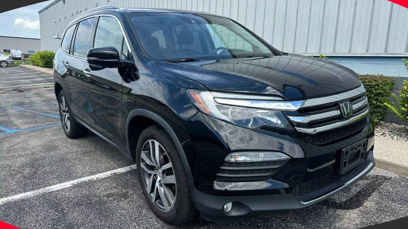 2017 Honda Pilot Touring — SUV — 126,683 mi — Indianapolis, IN