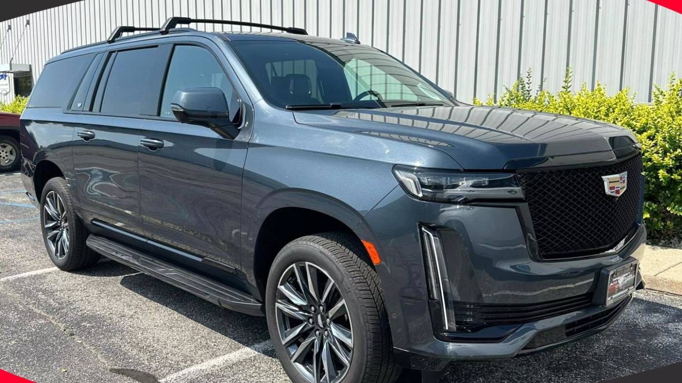 2021 Cadillac Escalade Sport Platinum — SUV — 42,822 mi — Indianapolis, IN